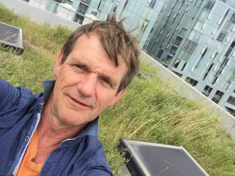 GREEN ROOF PHOTOGRAPHY COMPETITION SELFIE